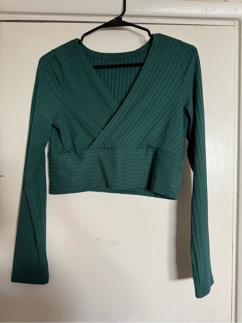 SHEIN Dark Green Ribbed Wrap Crop Top
